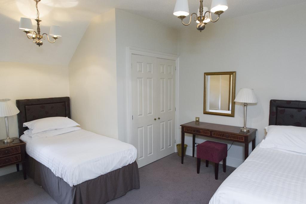 Brockenhurst Self Catering Apartments Rum bild