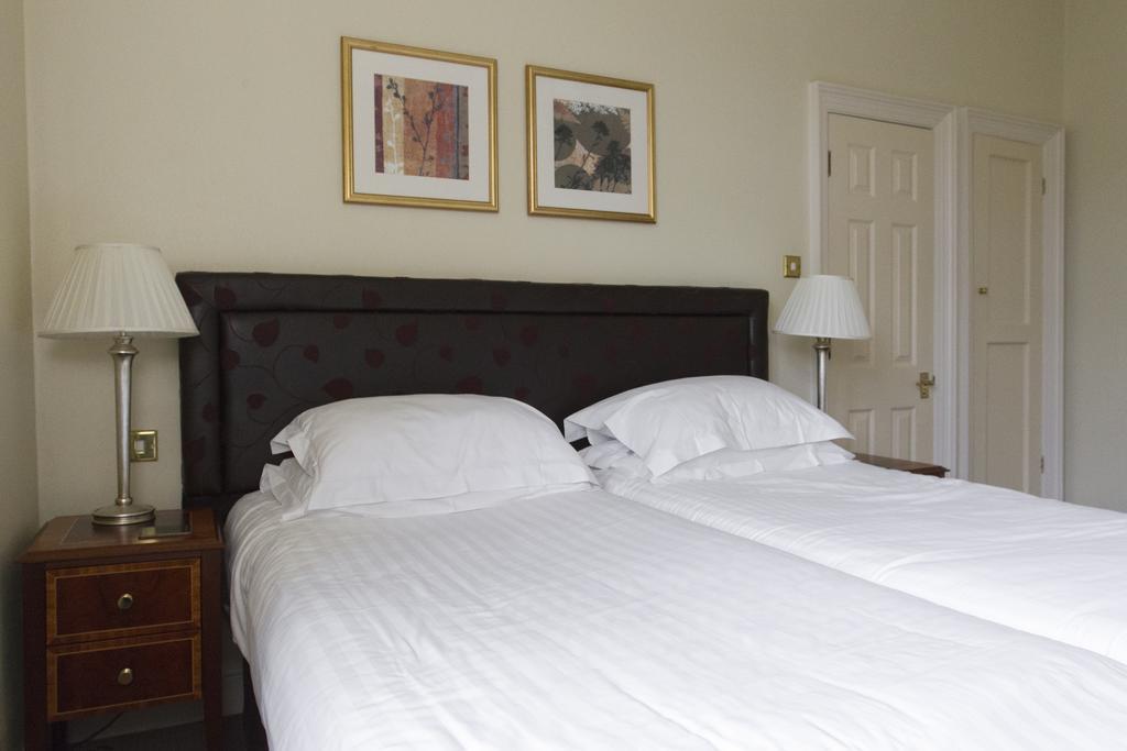 Brockenhurst Self Catering Apartments Rum bild